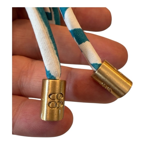 Coco Reef Elevate Bra Sized Shirred Underwire Bikini Top Royal Palm
Style U43461 - Picture 13 of 16